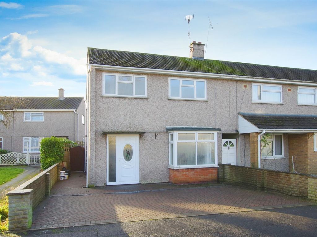 3 bed end terrace house for sale in Carstairs Avenue, Park South