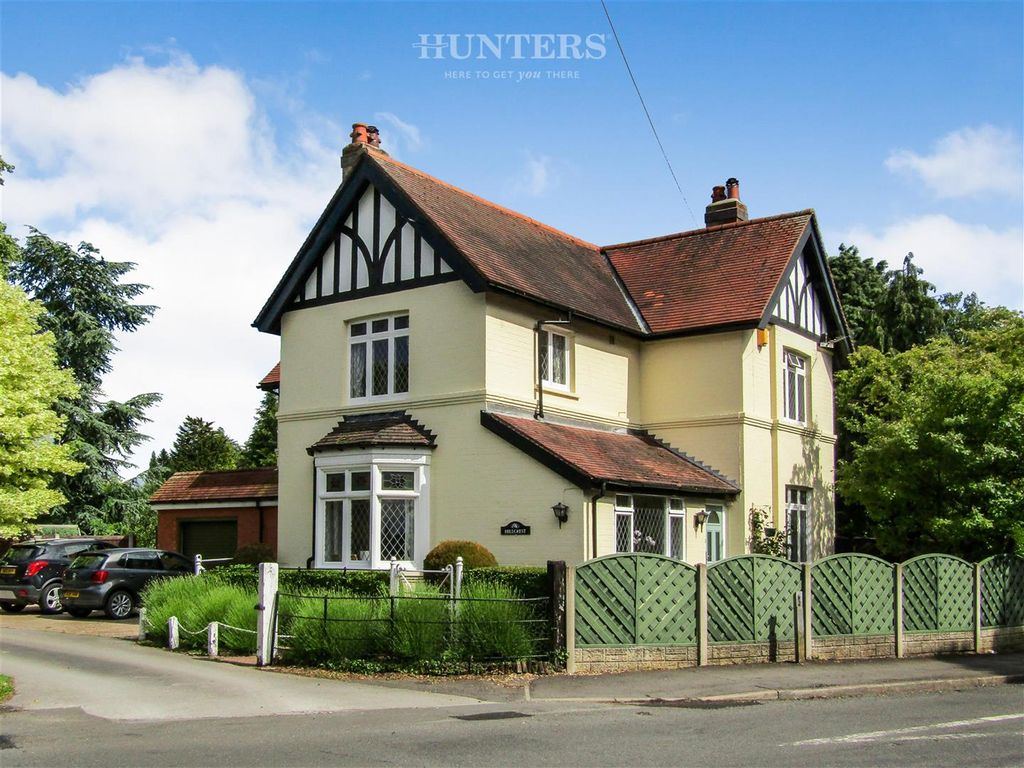 3 bed detached house for sale in Summer Hill, Gainsborough DN21 Zoopla