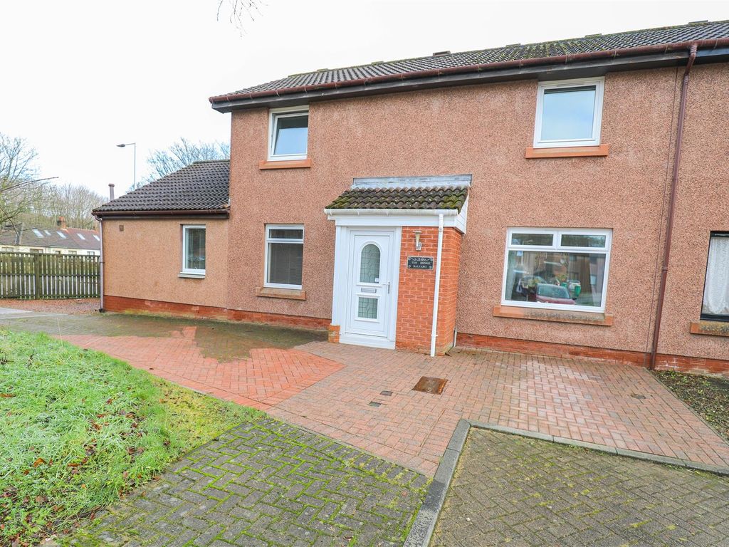 4 bed semidetached house for sale in The Henge, Markinch, Glenrothes KY7, £159,995 Zoopla
