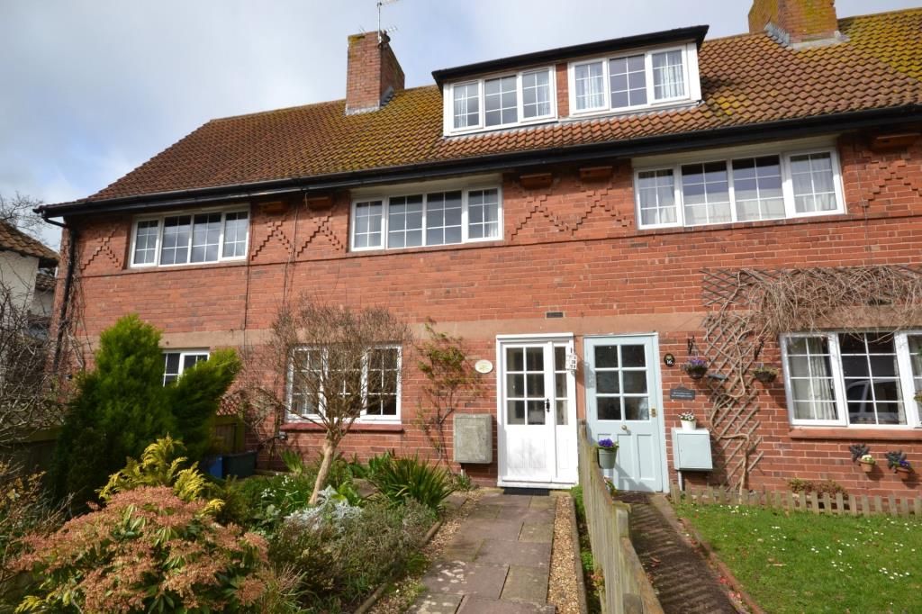 2 bed terraced house to rent in Frewins, Budleigh Salterton, Devon EX9