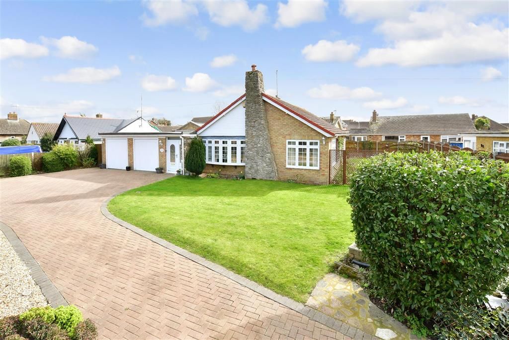 3 bed detached bungalow for sale in Reculver Road, Herne Bay, Kent CT6