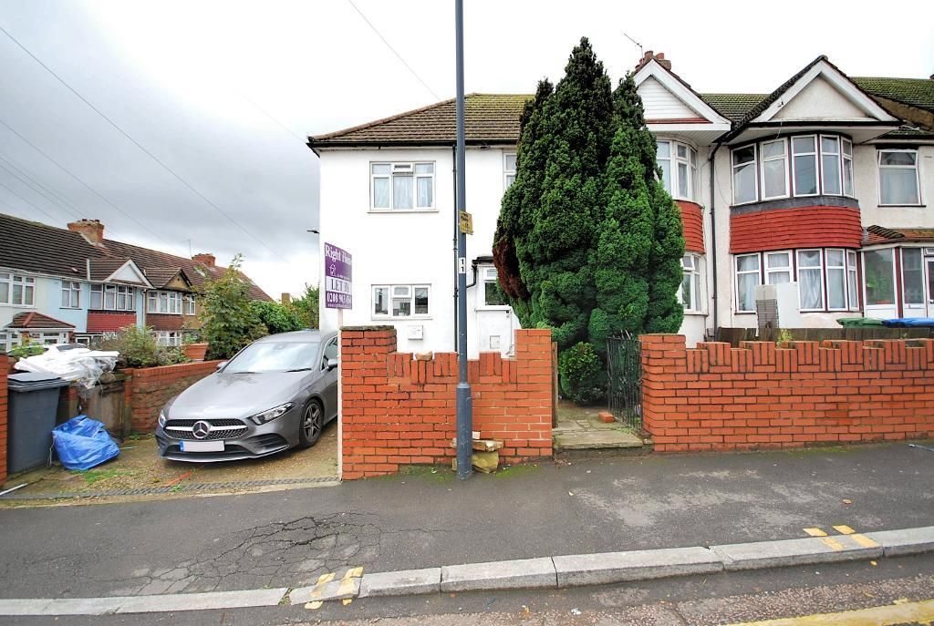 5 bed end terrace house for sale in Woodside Avenue, Wembley, Middlesex