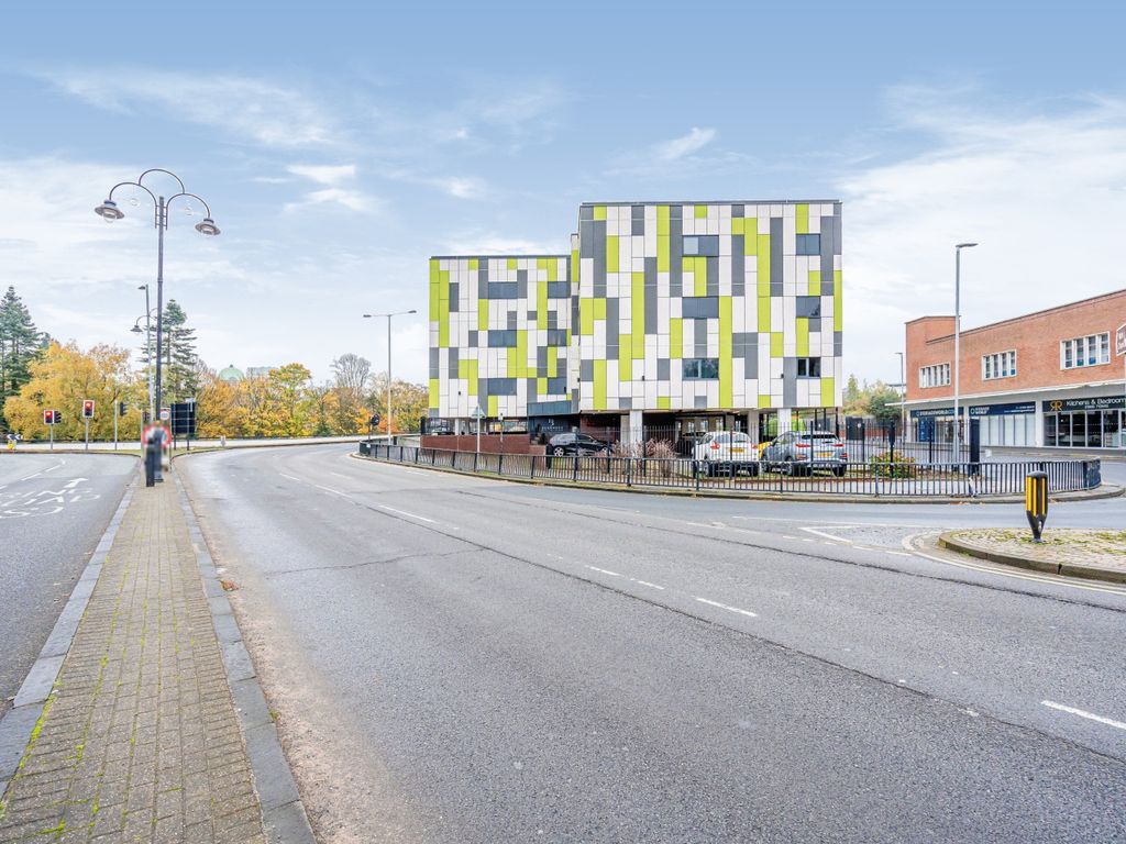 2 bed flat for sale in Chapel Ash, Wolverhampton WV3, £150,000 Zoopla