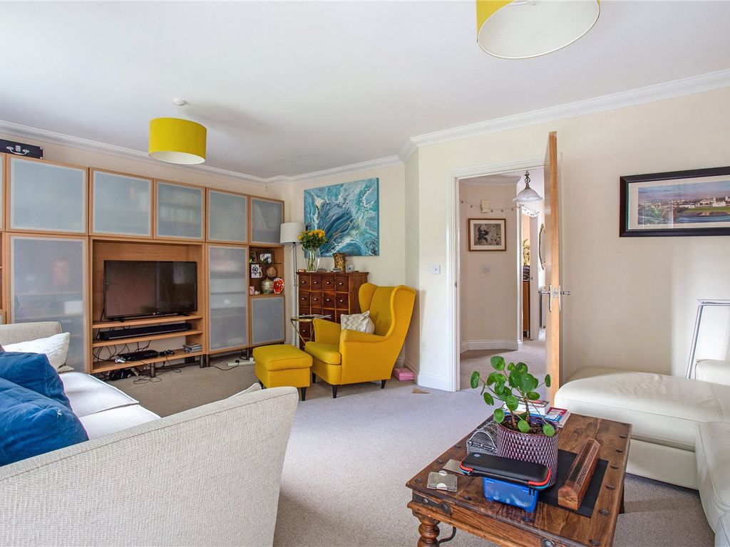 Tetley Mews, Willicombe Park, Tunbridge Wells, Kent TN2  