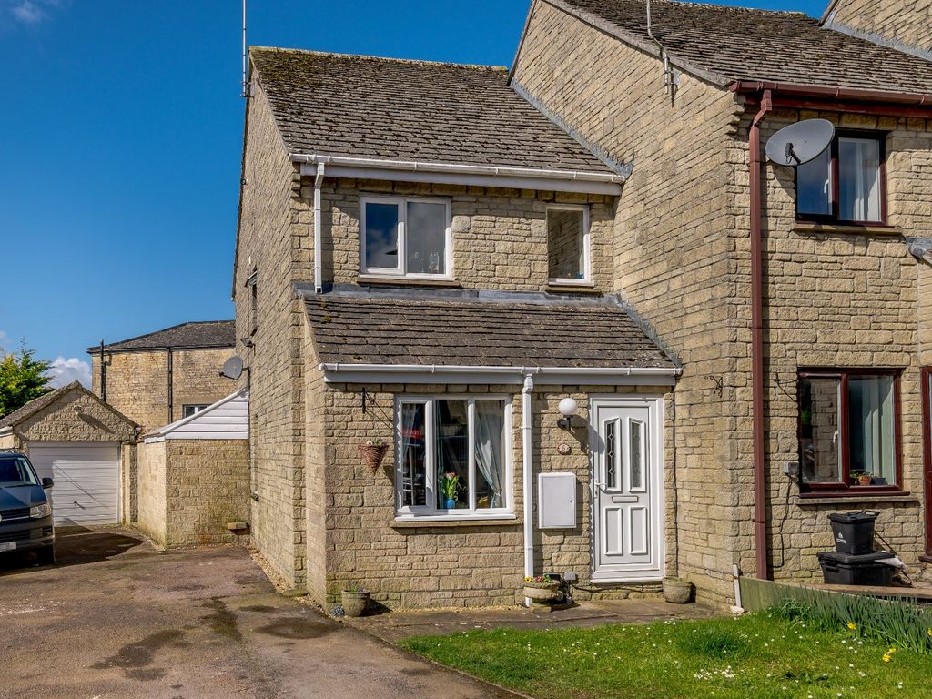 2 bed semidetached house for sale in Brook Close, Northleach