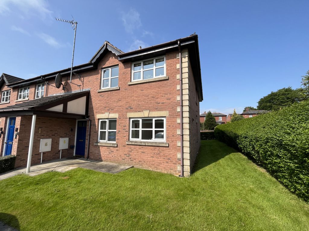 2 bed flat to rent in Cromwell Mews, Archery Gardens, Garstang PR3 Zoopla
