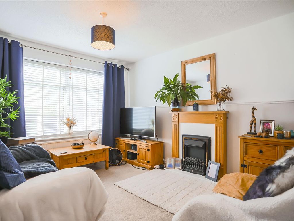 2 bed property for sale in Manchester Road, Swinton, Manchester M27, £