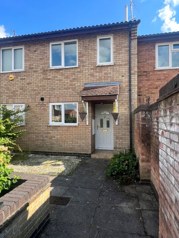 2 bed property to rent in Sunnymead, Werrington, Peterborough PE4, £850