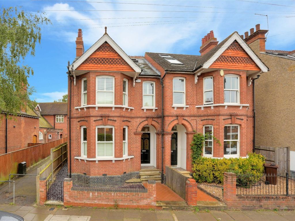 4 bed semidetached house for sale in Blandford Road, St. Albans AL1, £