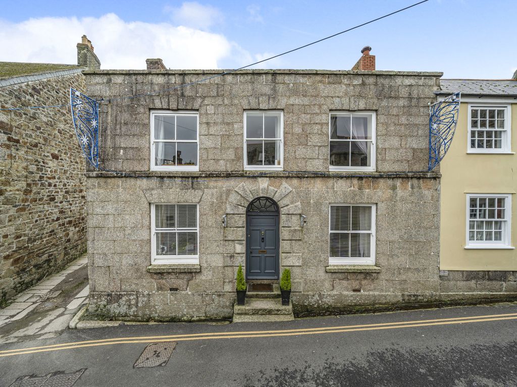 4 bed semidetached house for sale in Church Street, Helston, Cornwall