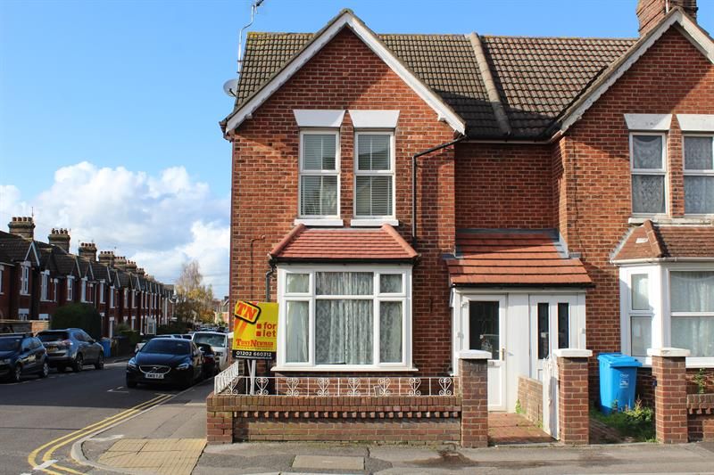 3 bed end terrace house for sale in St Marys Road, Heckford Park, Poole