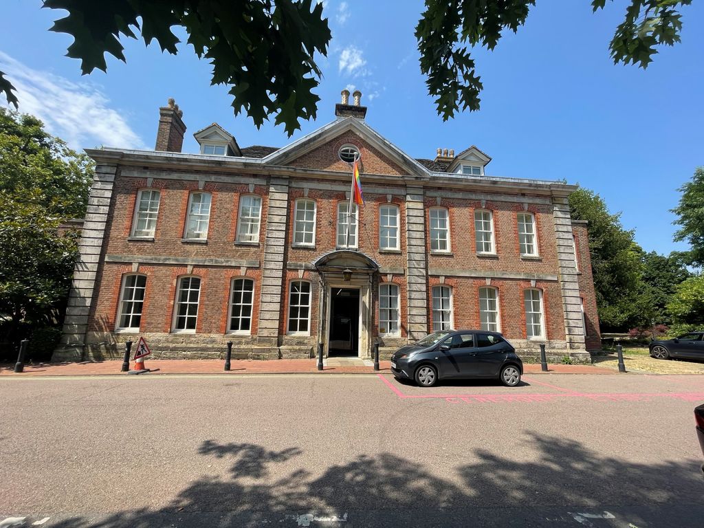 office-to-let-in-park-house-north-street-horsham-rh12-zoopla