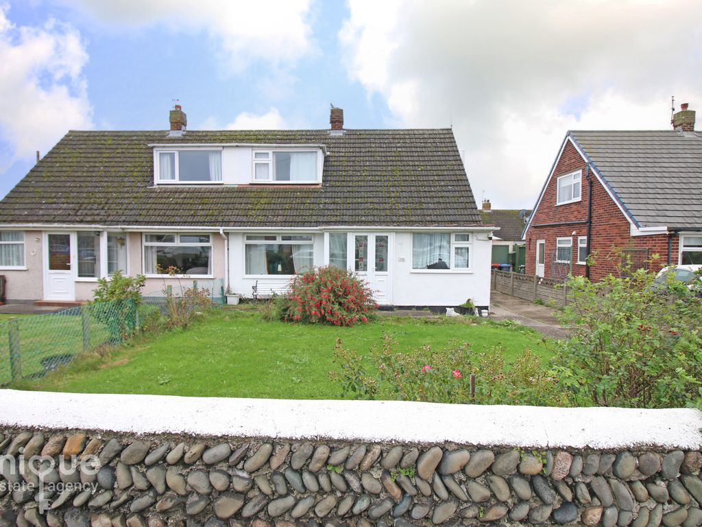 3 bed bungalow for sale in Beach Road, Fleetwood FY7, £155,000 Zoopla