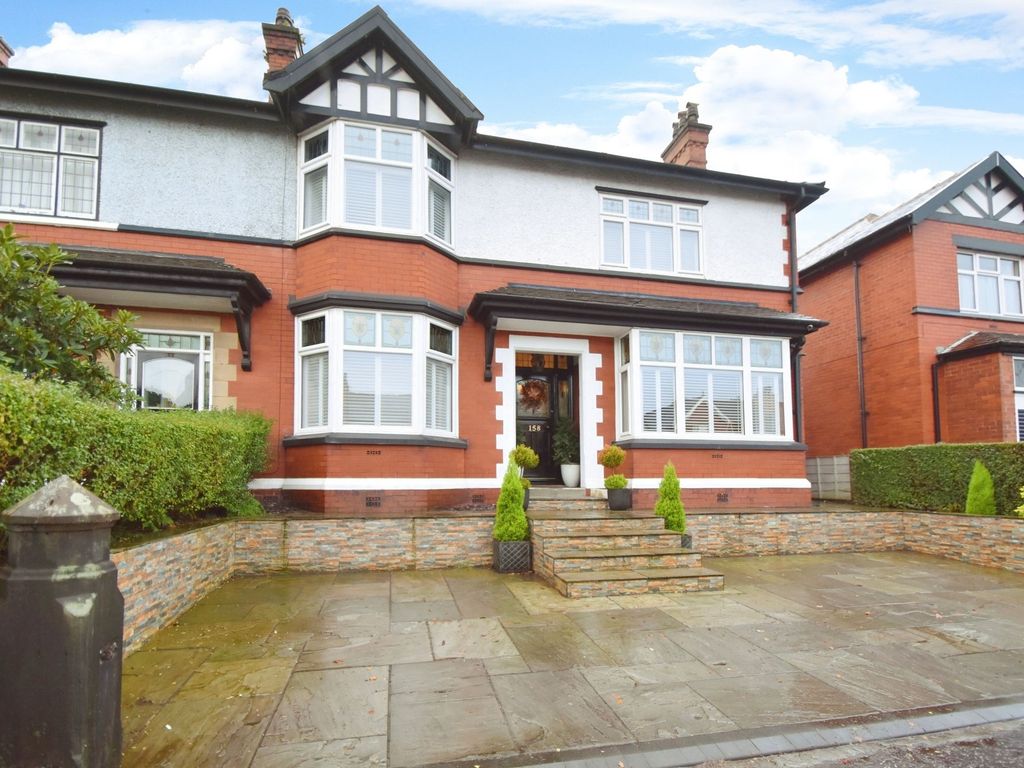 4 bed semidetached house for sale in Radcliffe New Road, Whitefield