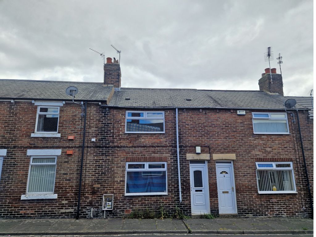 2 bed property for sale in 11 Pine Street, Grange Villa, ChesterLe