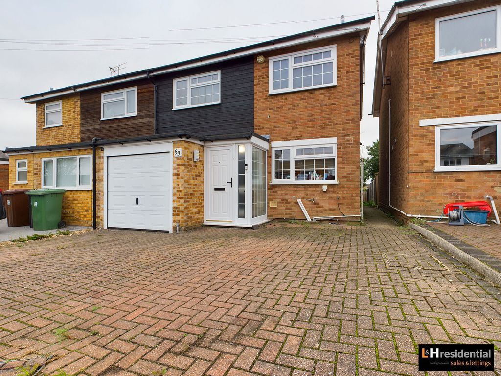 3 bed semidetached house for sale in Anthony Road, Borehamwood WD6
