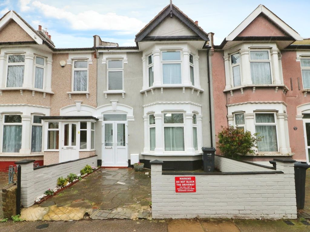 3 Bed Terraced House For Sale In South Park Drive Ilford Ig3 £500 000