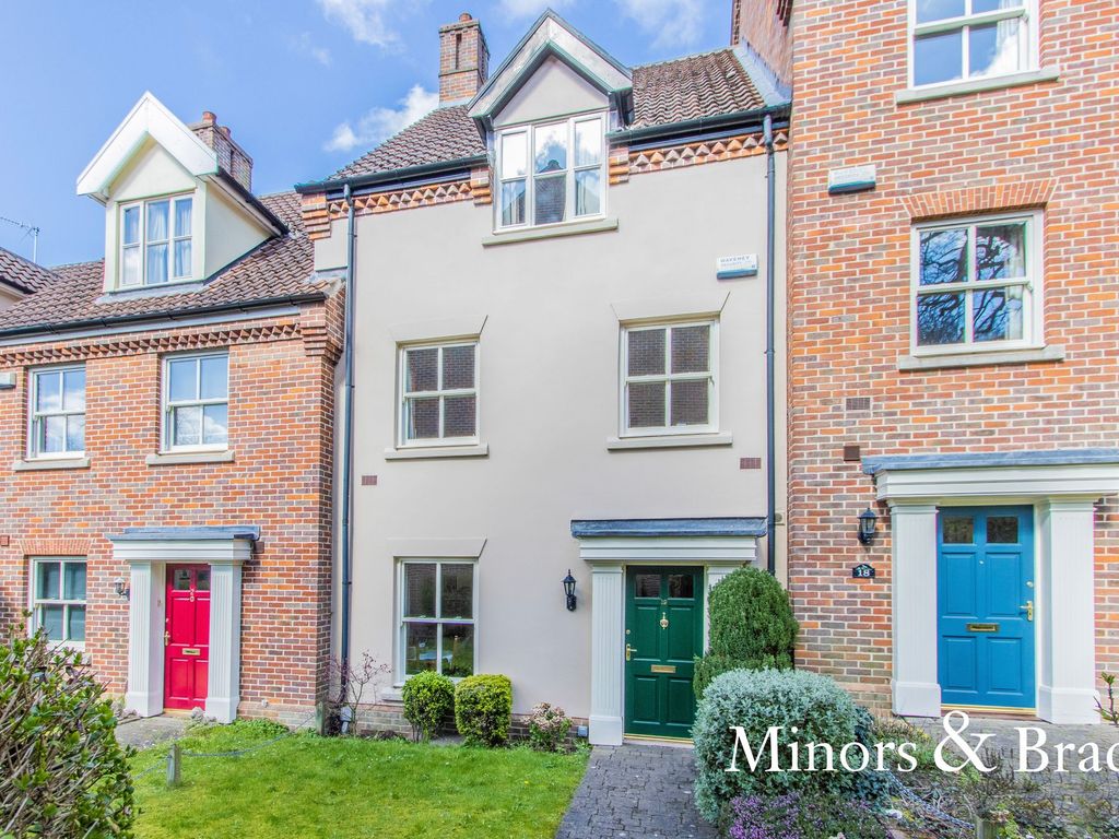 4 bed town house for sale in The Willows, Norwich NR2, £350,000 Zoopla