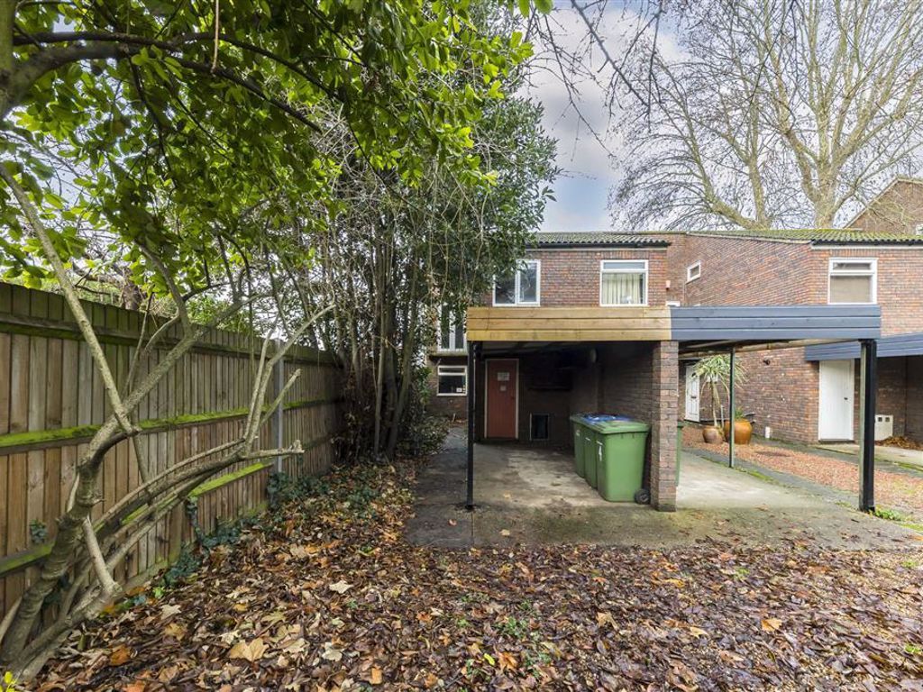 Ravens Mews Ravens Way London SE12