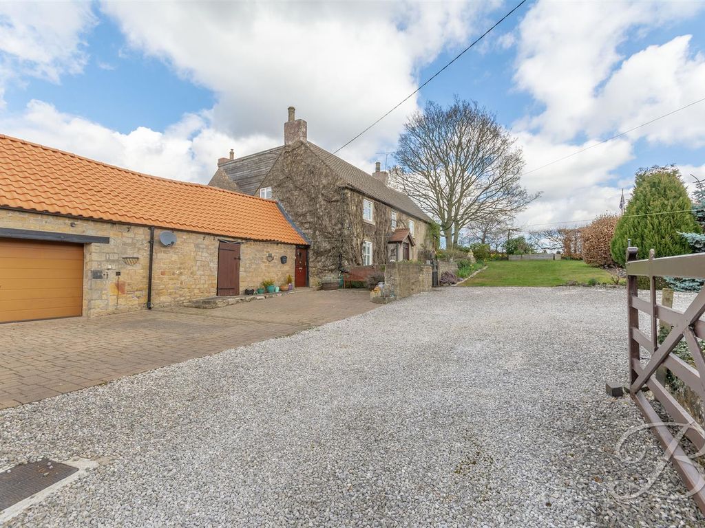 4 bed detached house for sale in Whaley, Langwith, Mansfield NG20 Zoopla