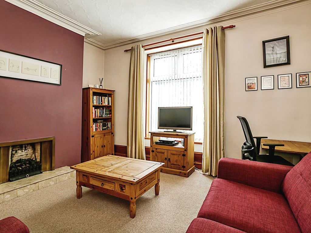 1 bed flat for sale in Union Grove, Aberdeen AB10, £75,000 Zoopla