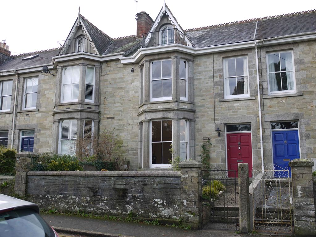 5 bed terraced house for sale in Fernleigh Road, Cornwall, Wadebridge