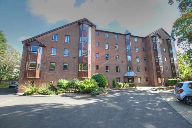 2 bed flat for sale in Ettrick Lodge, The Grove, Newcastle Upon Tyne