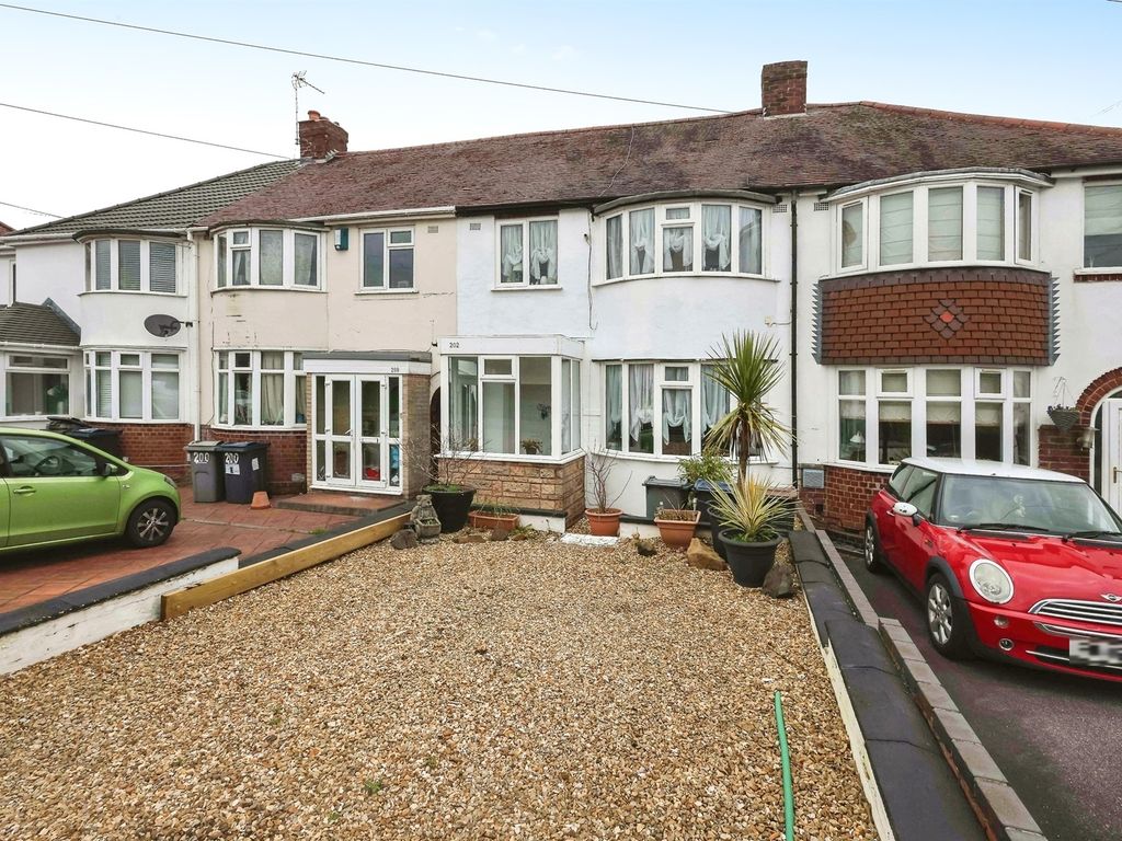 3 bed terraced house for sale in Carters Lane, Halesowen B62, £240,000