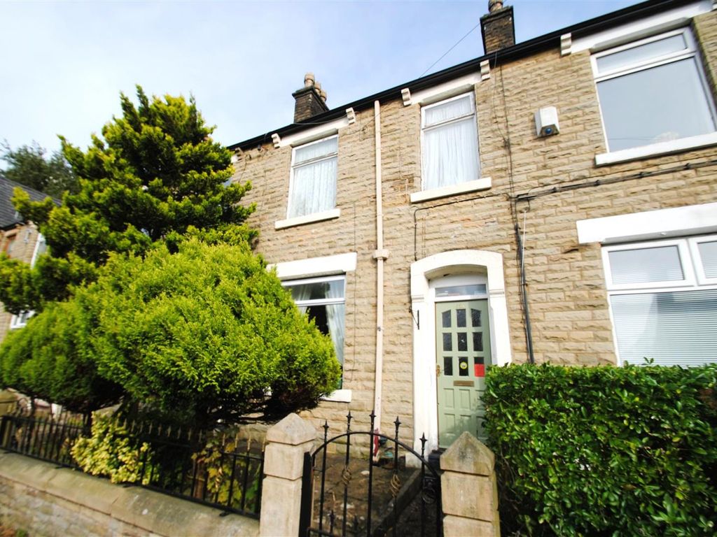 3 bed terraced house for sale in Huddersfield Road, Carrbrook