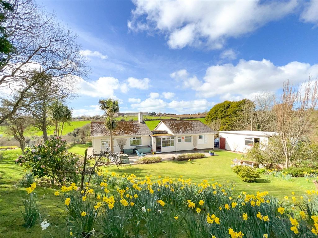 3 bed bungalow for sale in Wheal Vor, Breage, Helston TR13 Zoopla