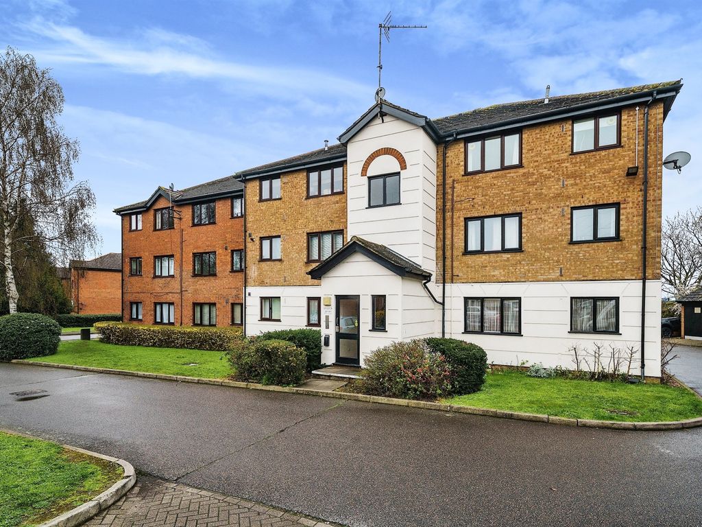 1 bed flat for sale in Parrotts Field, Hoddesdon EN11 Zoopla