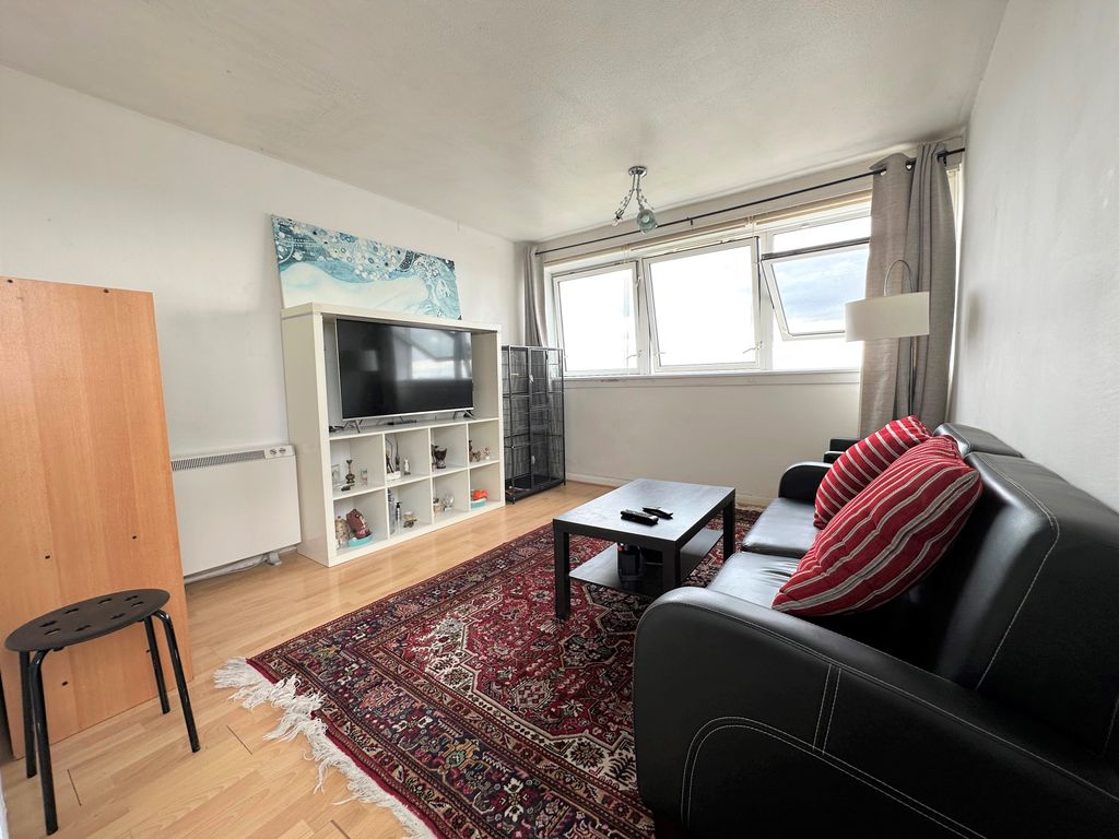 1 bed flat for sale in Hornsey Road, London N7, £250,000 Zoopla
