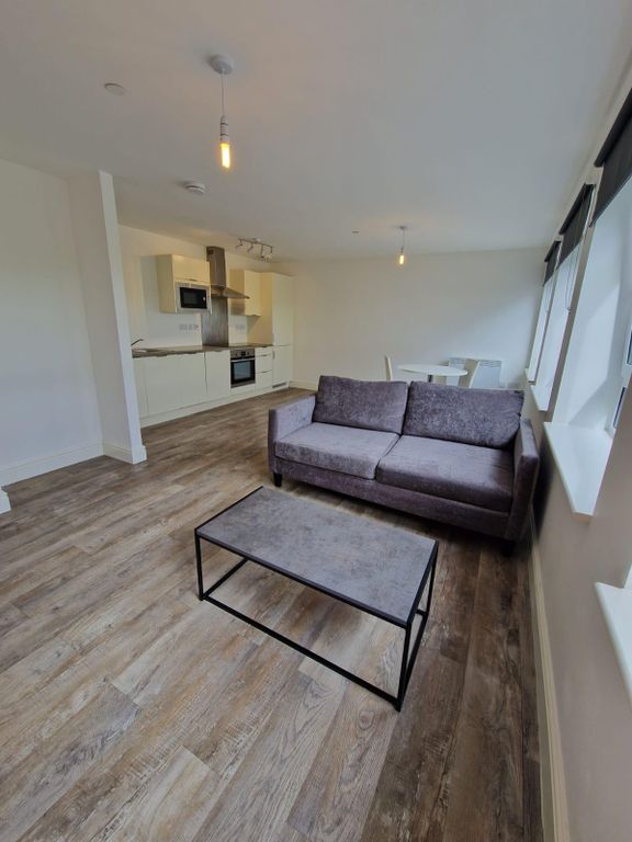 1 bed flat to rent in Flat 31, 5 Elfin Square, Edinburgh EH11 Zoopla