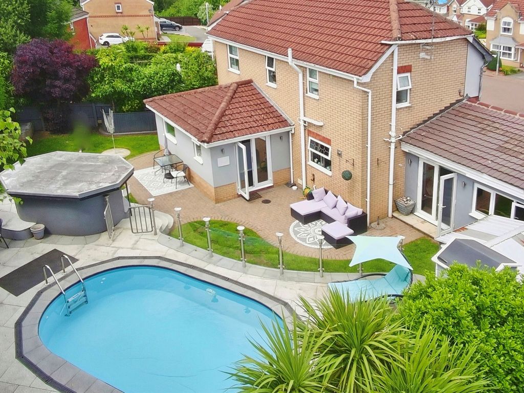 3 bed detached house for sale in Marguerites Way, Cardiff CF5, £380,000