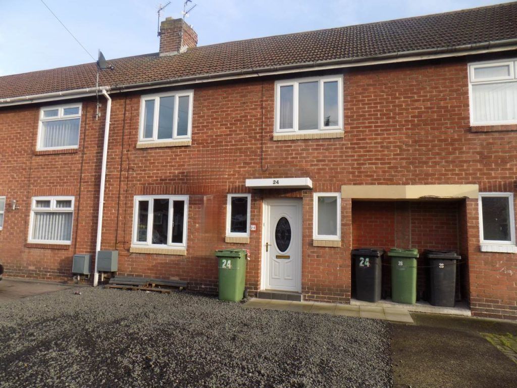 3 bed terraced house to rent in Bamburgh Terrace, Ashington NE63, £650