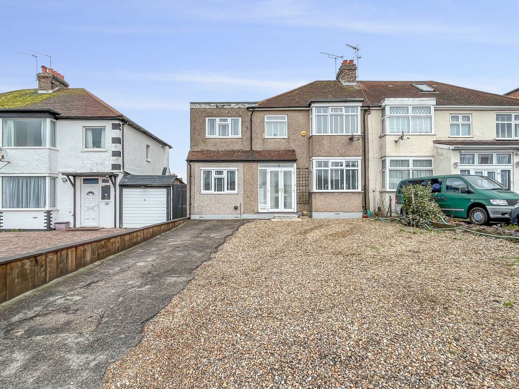 4 bed semidetached house for sale in Maidstone Road, Sidcup, Kent DA14