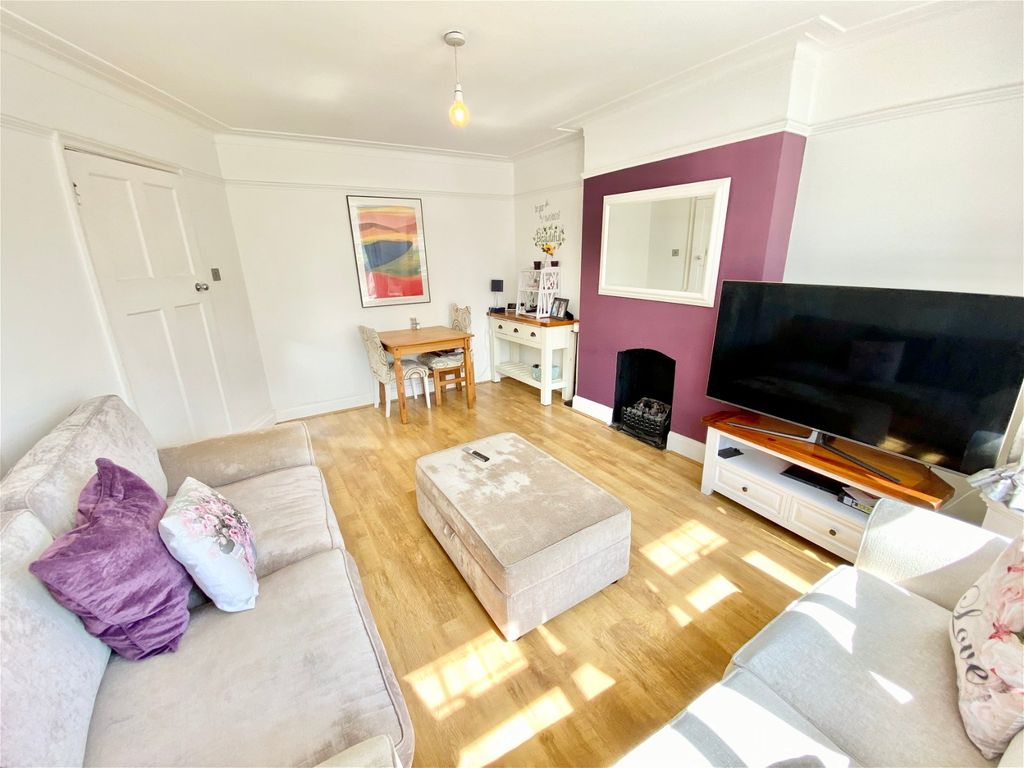 3 bed semidetached house for sale in Crummock Gardens, London NW9 Zoopla