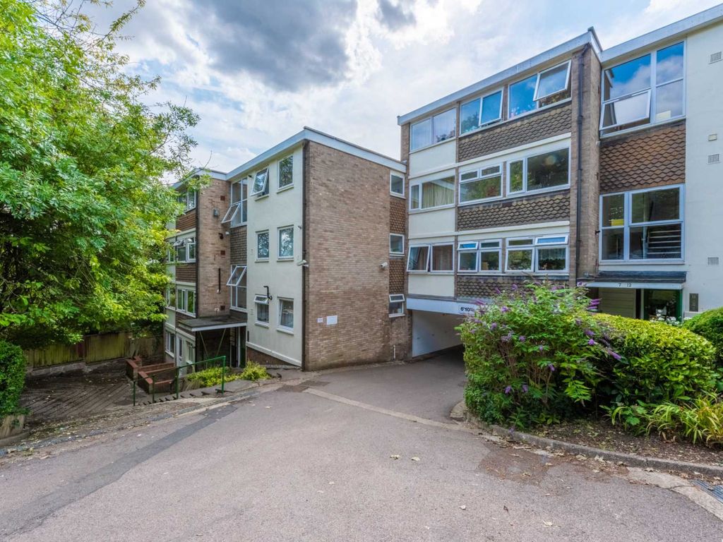 Flat 11, Richmond Court, Luton LU2  