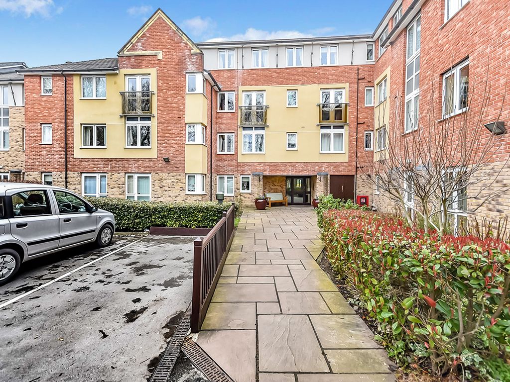 1 bed flat for sale in Garside Street, Hyde, Greater Manchester SK14