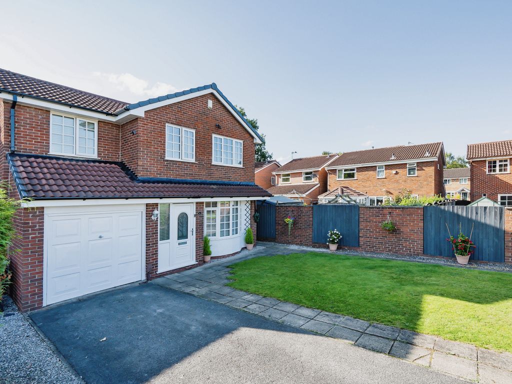 4 bed detached house for sale in Cresswell Close, Callands, Warrington