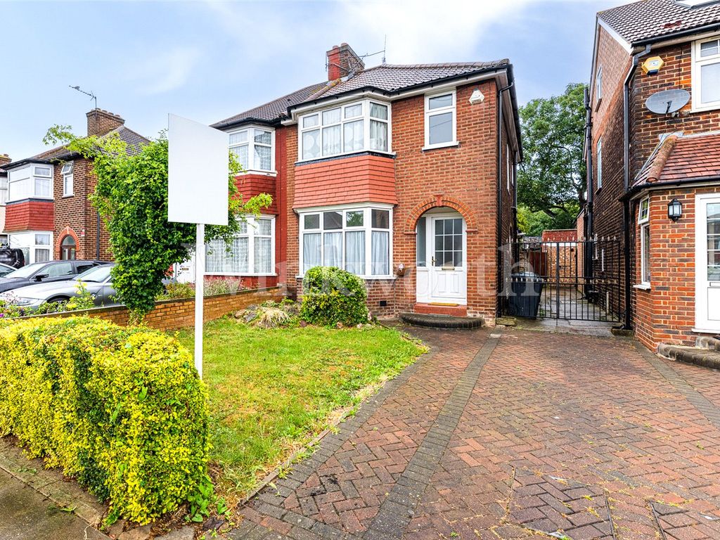 3 bed semidetached house for sale in Quantock Gardens, London NW2, £