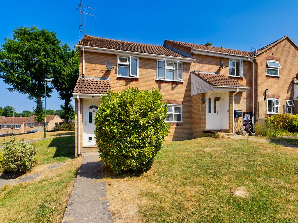 2 bed flat for sale in Larch Way, Haywards Heath RH16 Zoopla