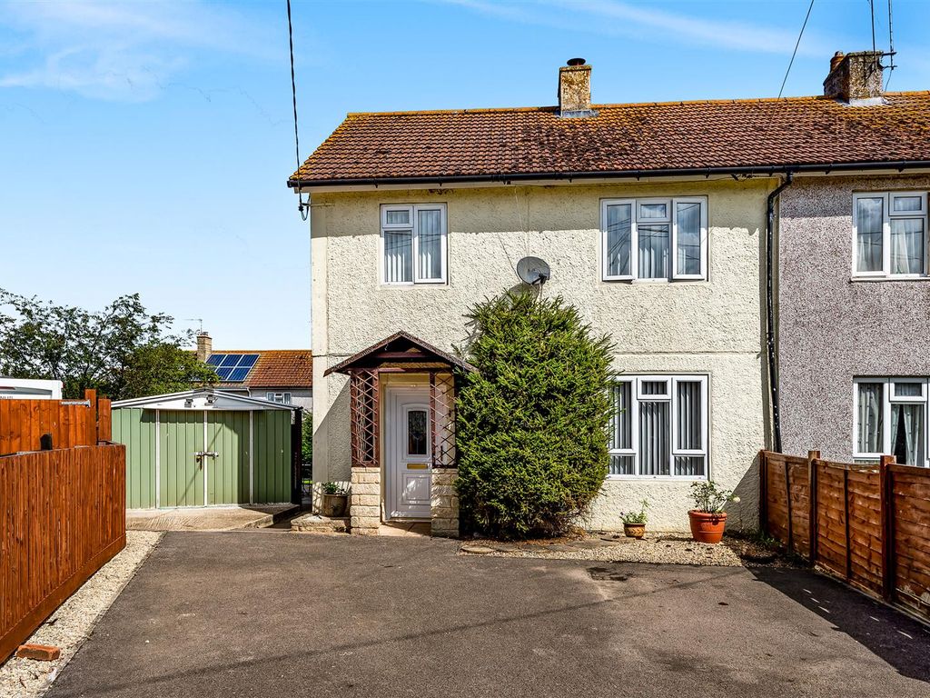 3 bed detached house for sale in Sandleaze, Worton, Devizes SN10 Zoopla