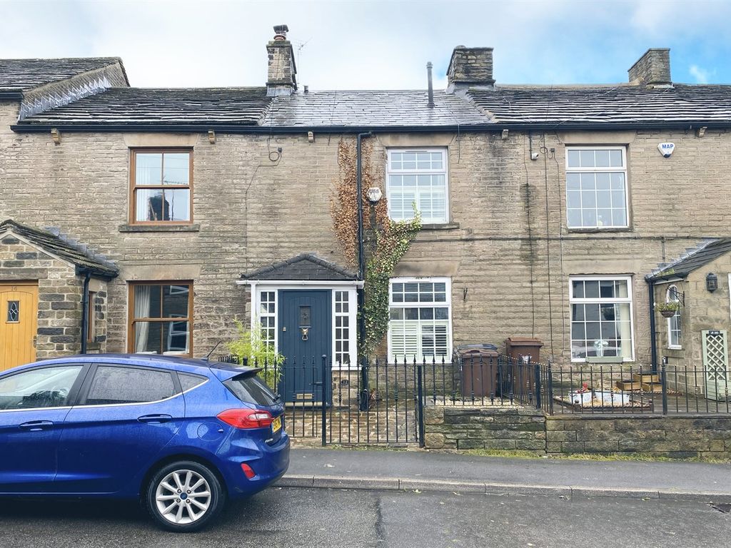 3 bed terraced house for sale in Town Lane, Charlesworth, Glossop SK13
