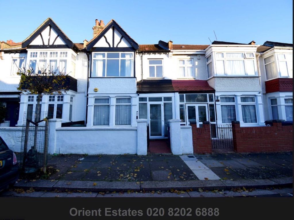 3 bed terraced house for sale in Bertram Road, London NW4, £650,000