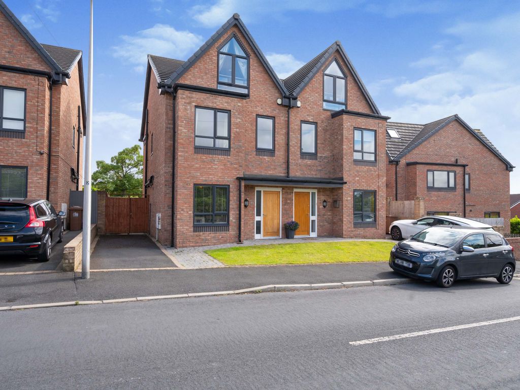 4 bed semidetached house for sale in Rutland Street, St. Helens WA10