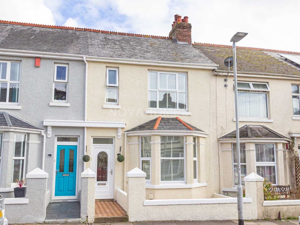 3 bed terraced house for sale in Pennycross Park Road, Peverell PL2