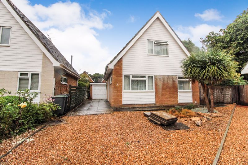 2 bed detached house for sale in Judith Gardens, Potton SG19 Zoopla