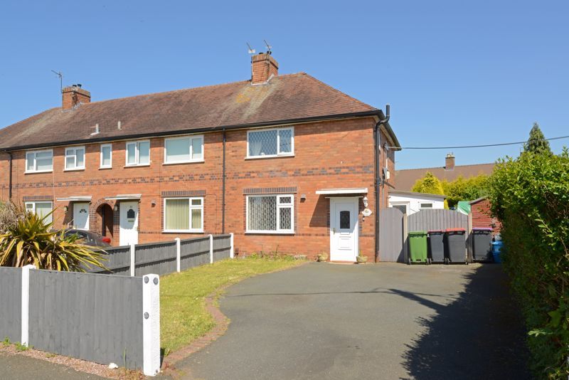 3 bed terraced house for sale in Jubilee Avenue, Donnington, Telford
