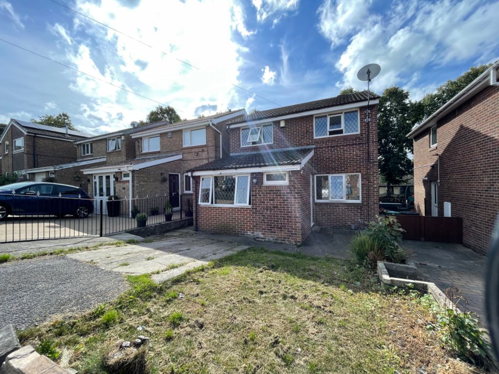 3 bed detached house for sale in Tyndale Walk, Batley WF17 Zoopla